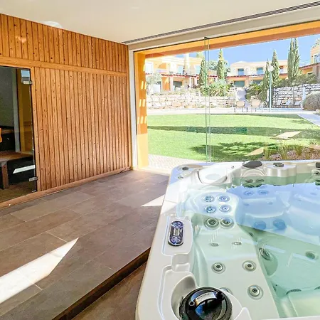 Conforto Com Terraco E Jacuzzi #1975 * Luz